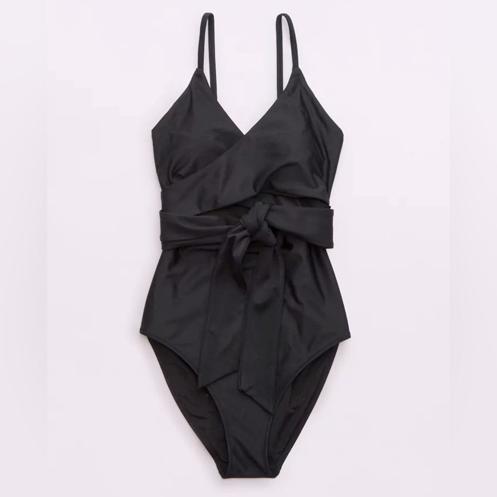 Aerie True Black Wrap Full Coverage One Piece Swimsuit UPF 50 (Size XXL 18)